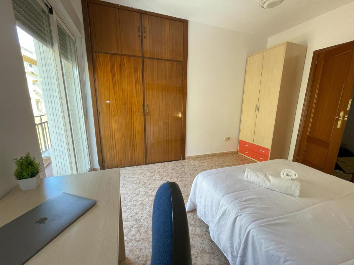 Hotel Piso Compartido Delyrent, Safa Jaén Exterior foto